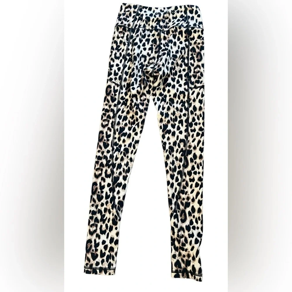 Victoria’s Secret incredible essential leggings Sz 4 - Picture 6 of 7
